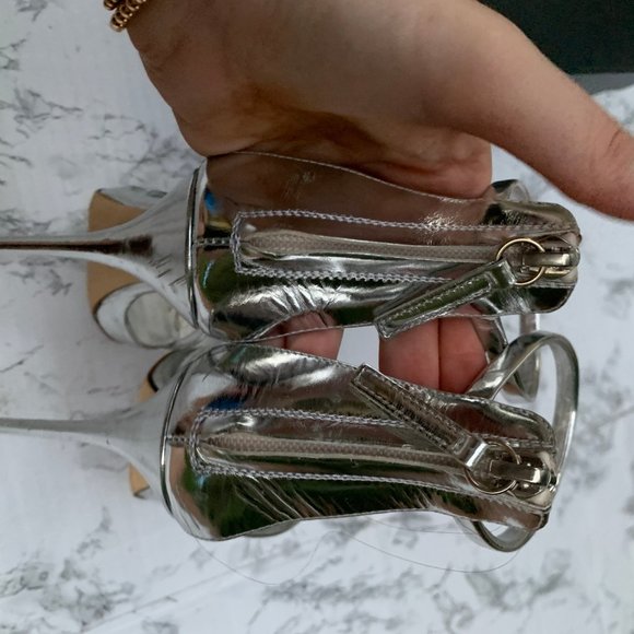 ❌SOLD❌Giuseppe Zanotti Harmony Silver Leather - Picture 4 of 16